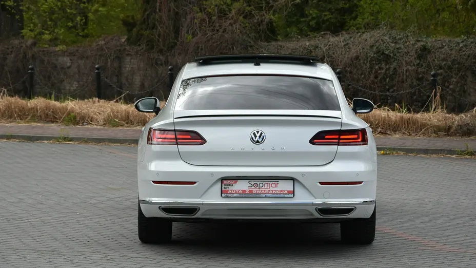VOLKSWAGEN Arteon -