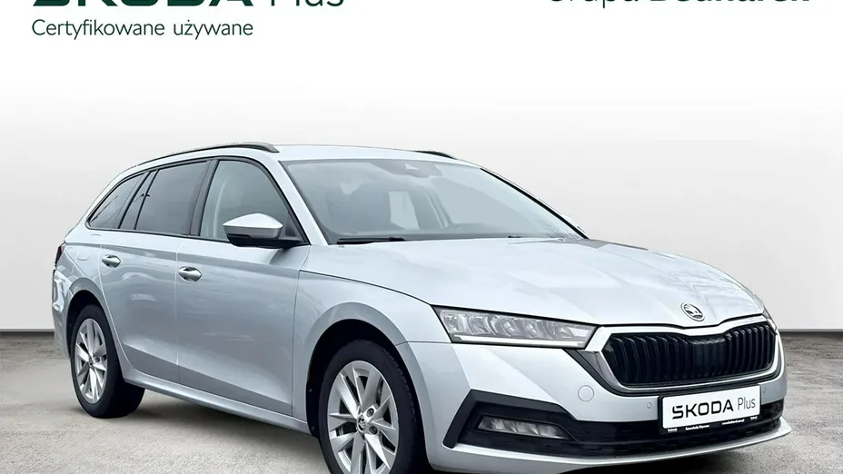 SKODA Octavia -