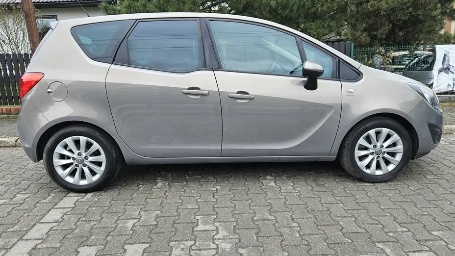 OPEL Meriva -