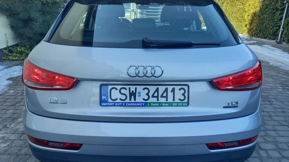 AUDI Q3 -