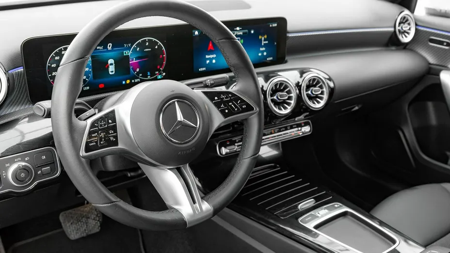 MERCEDES-BENZ A Klasa -