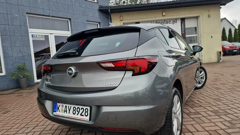 OPEL Astra -