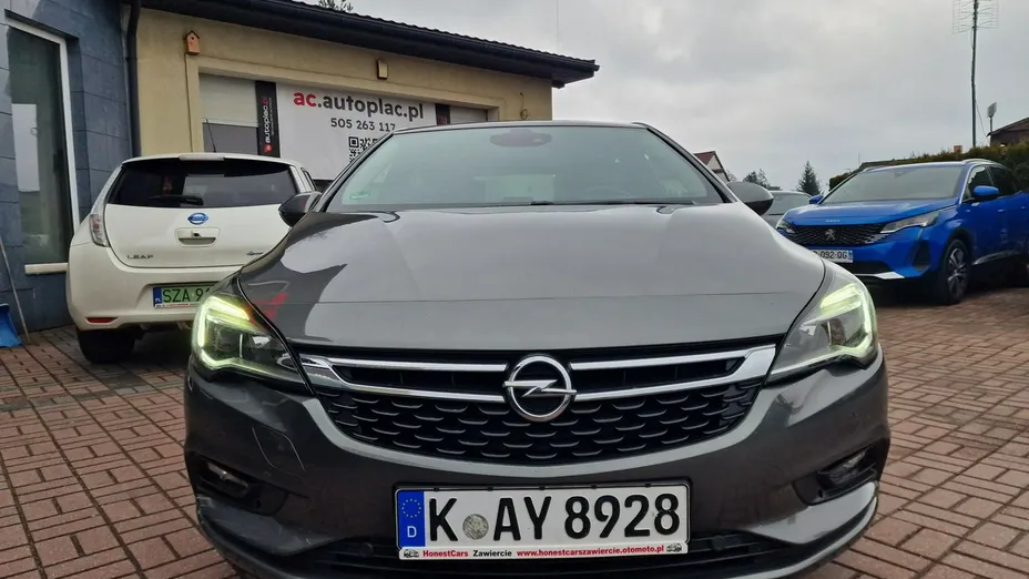 OPEL Astra -