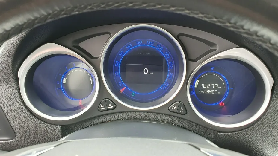 CITROEN DS4 -