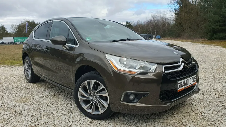 CITROEN DS4 -