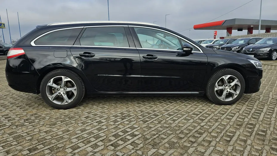 PEUGEOT 508 -