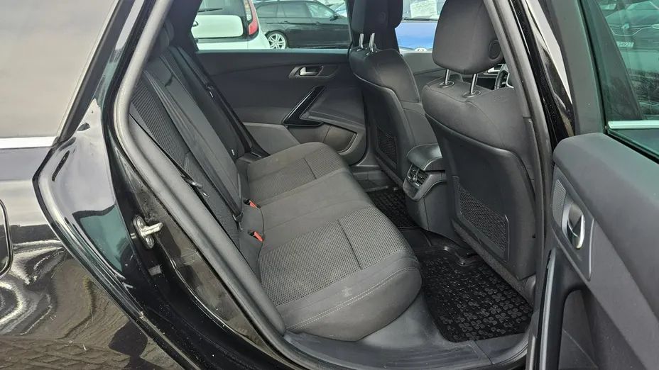 PEUGEOT 508 -