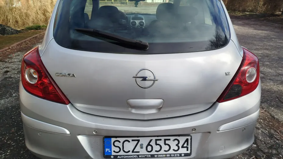 OPEL Corsa -