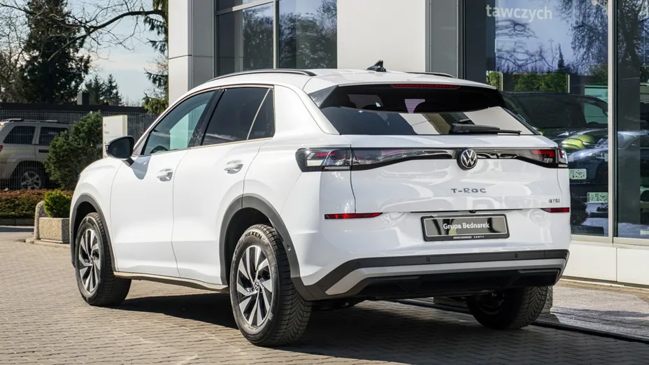 VOLKSWAGEN T-ROC -