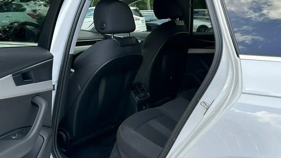 AUDI A4 Avant -