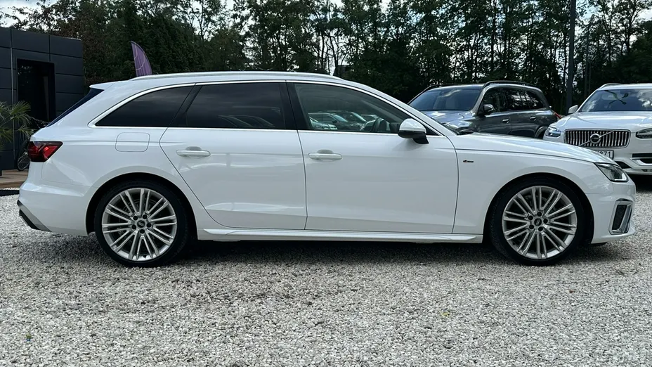 AUDI A4 Avant -