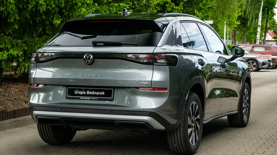 VOLKSWAGEN T-ROC -