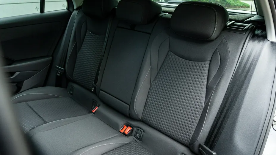 VOLKSWAGEN T-ROC -