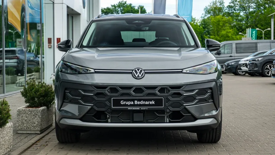 VOLKSWAGEN T-ROC -