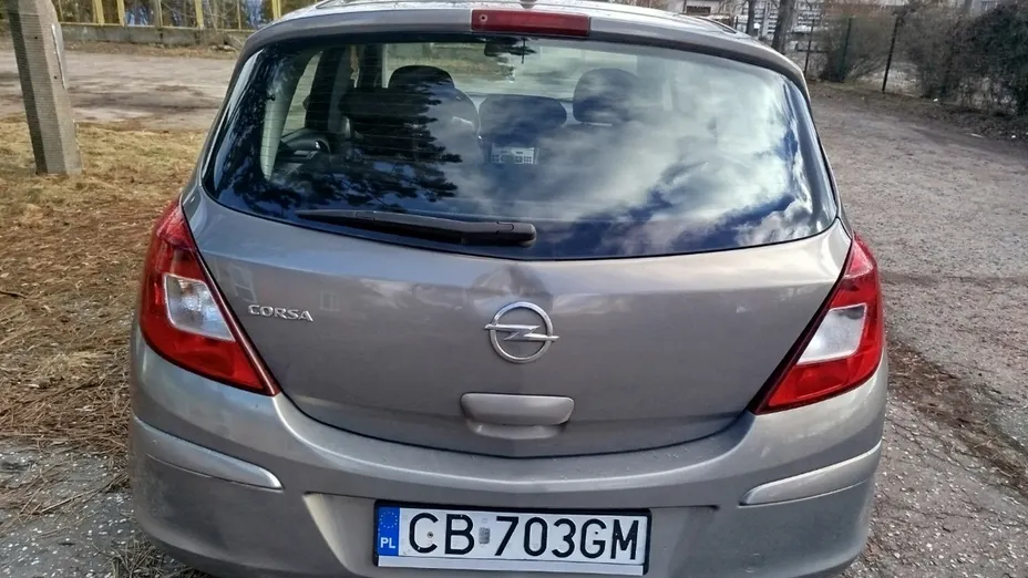 OPEL Corsa -