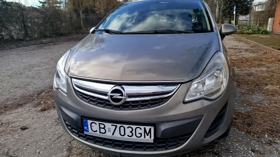 OPEL Corsa -