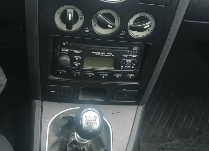 FORD Mondeo -