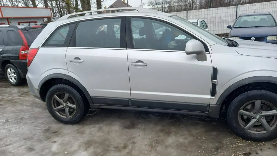 OPEL Antara -