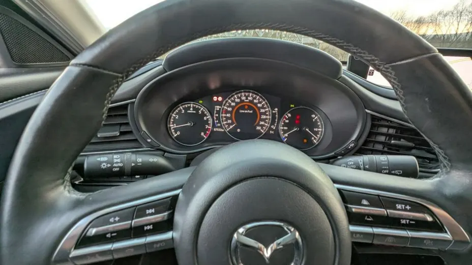 MAZDA CX-30 -