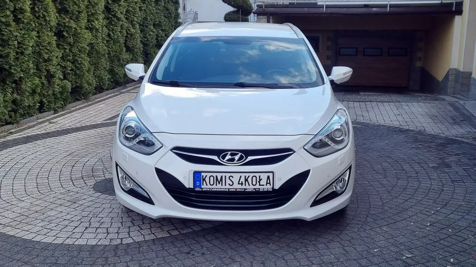 HYUNDAI i40 -