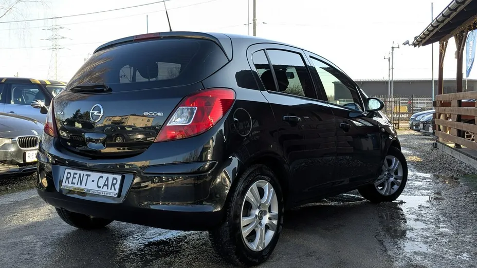 OPEL Corsa -