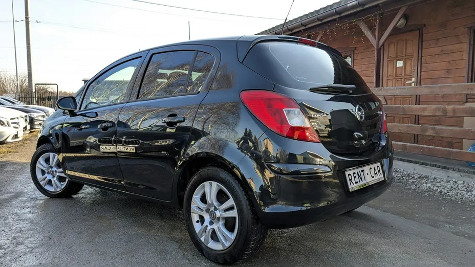 OPEL Corsa -