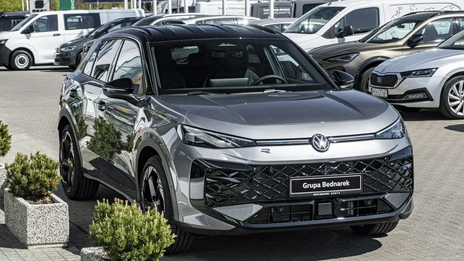 VOLKSWAGEN T-ROC -