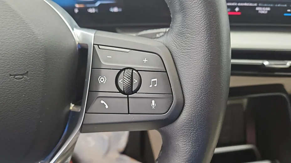 BMW iX1 -