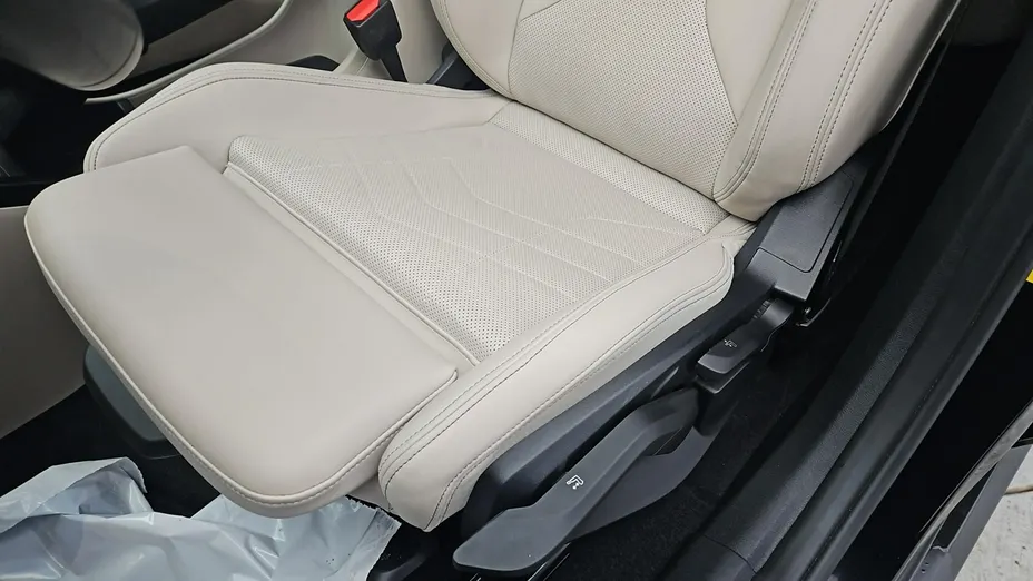 BMW iX1 -