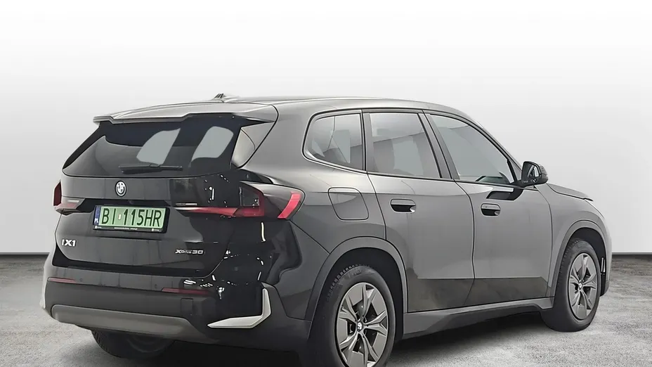 BMW iX1 -