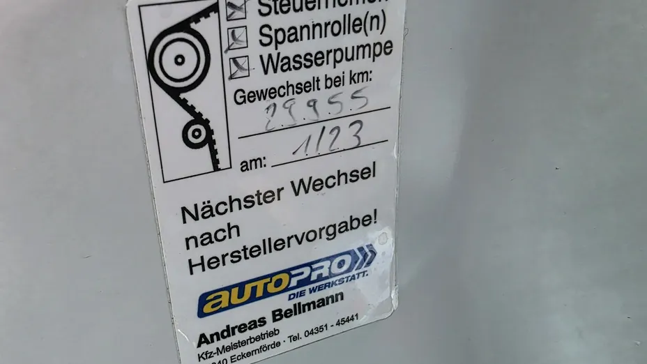 RENAULT Clio -