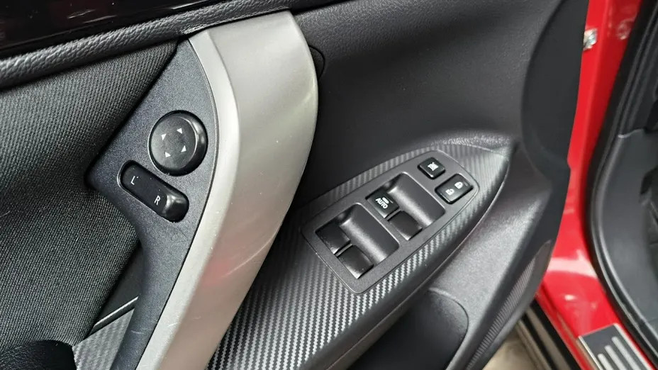 MITSUBISHI Eclipse Cross -