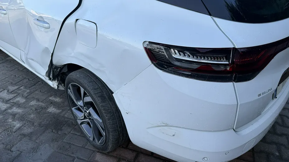 RENAULT Megane -