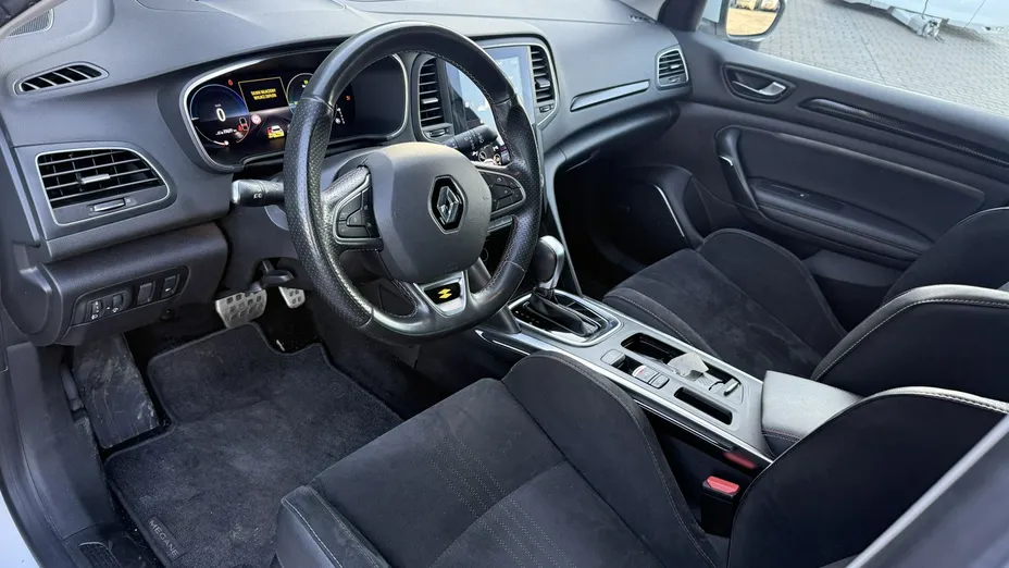 RENAULT Megane -