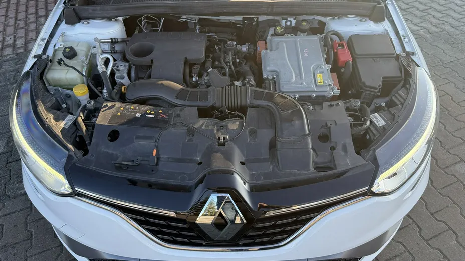 RENAULT Megane -