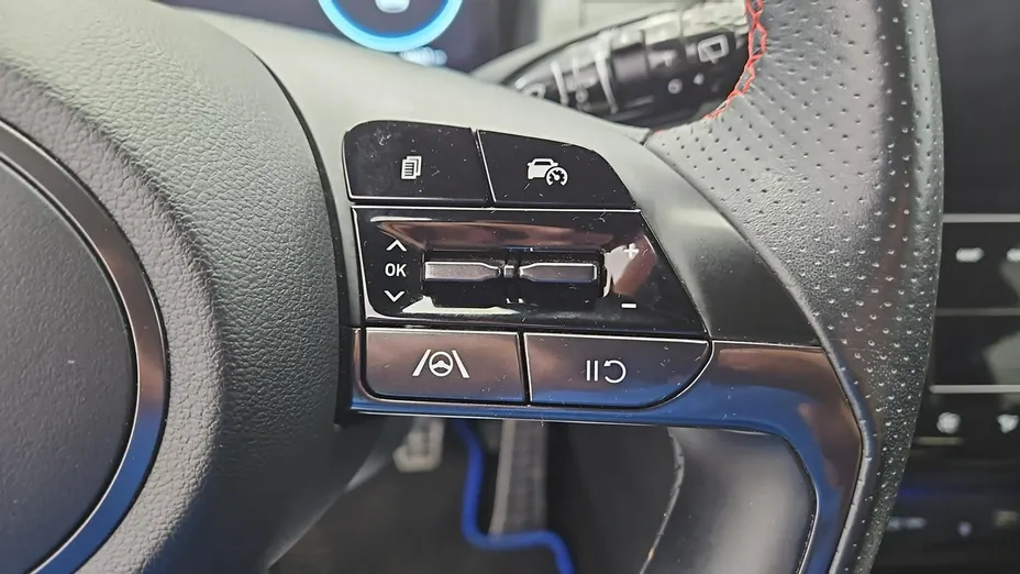 HYUNDAI Tucson -