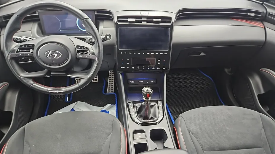 HYUNDAI Tucson -