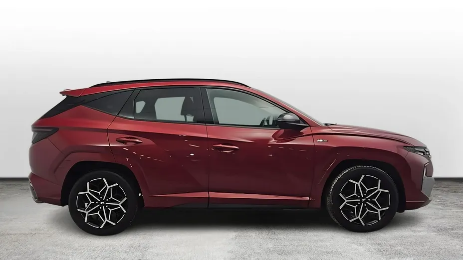 HYUNDAI Tucson -