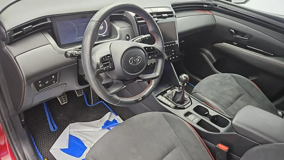 HYUNDAI Tucson -