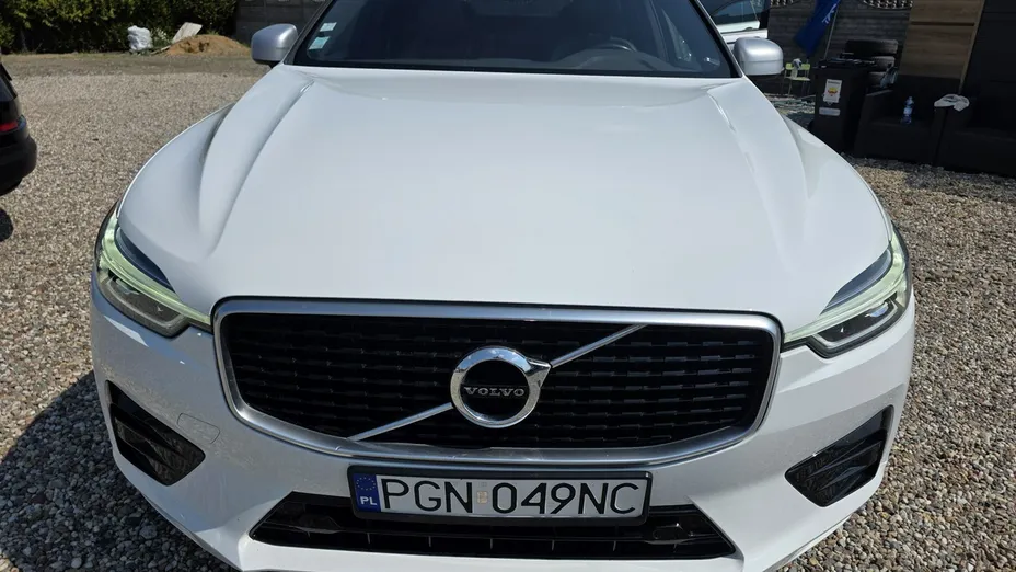 VOLVO XC60 -