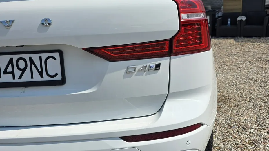 VOLVO XC60 -