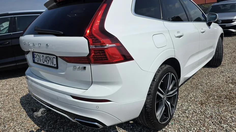 VOLVO XC60 -