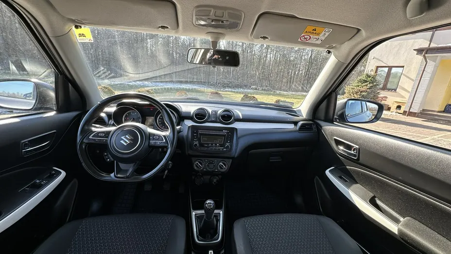 SUZUKI Swift -