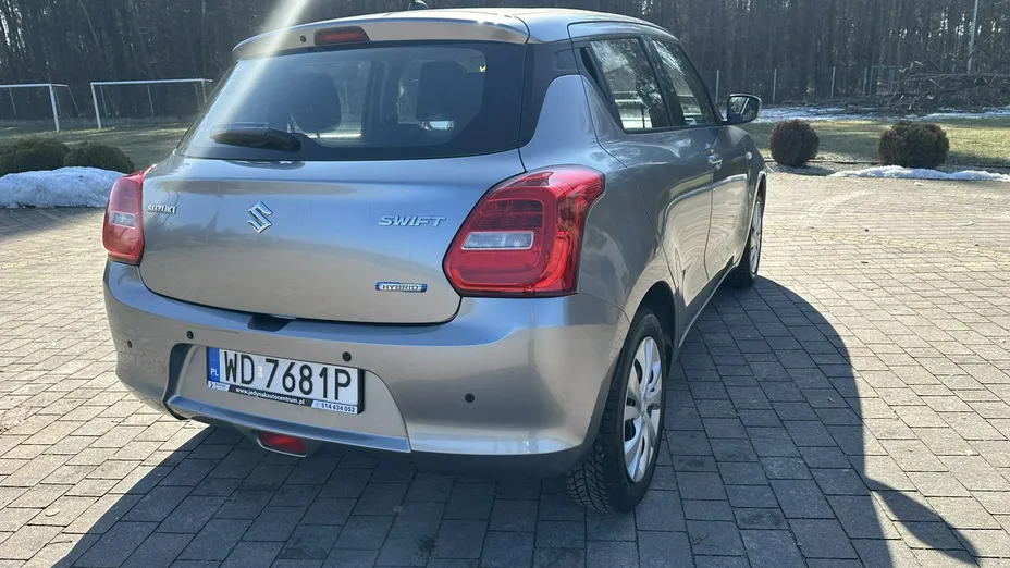 SUZUKI Swift -