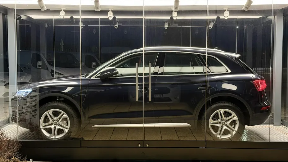 AUDI Q5 -