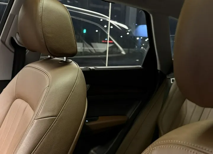 AUDI Q5 -
