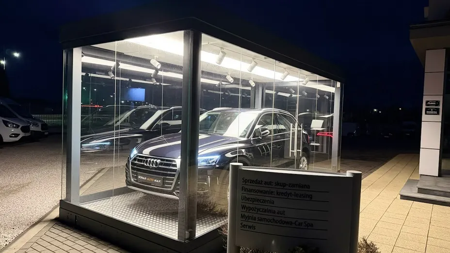 AUDI Q5 -