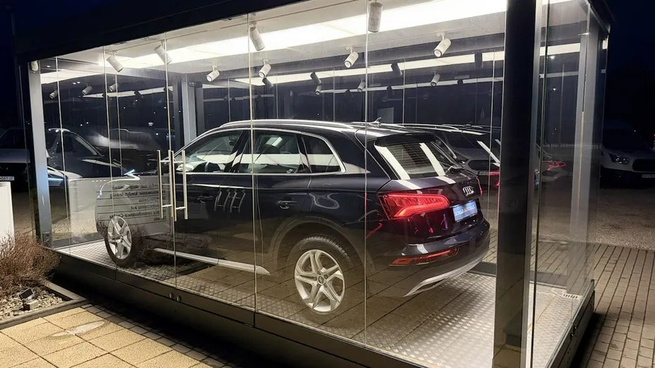 AUDI Q5 -