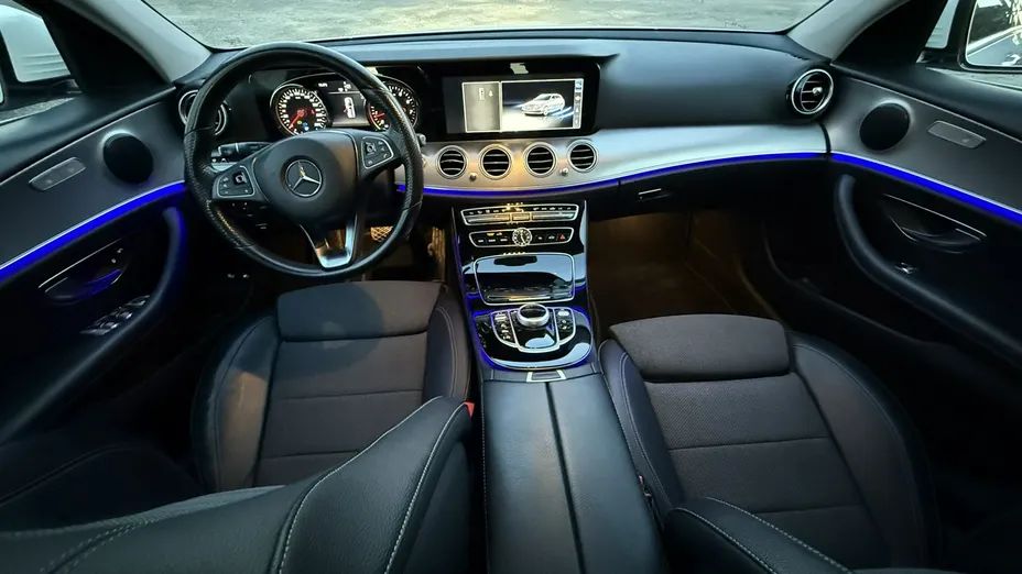 MERCEDES-BENZ E Klasa -
