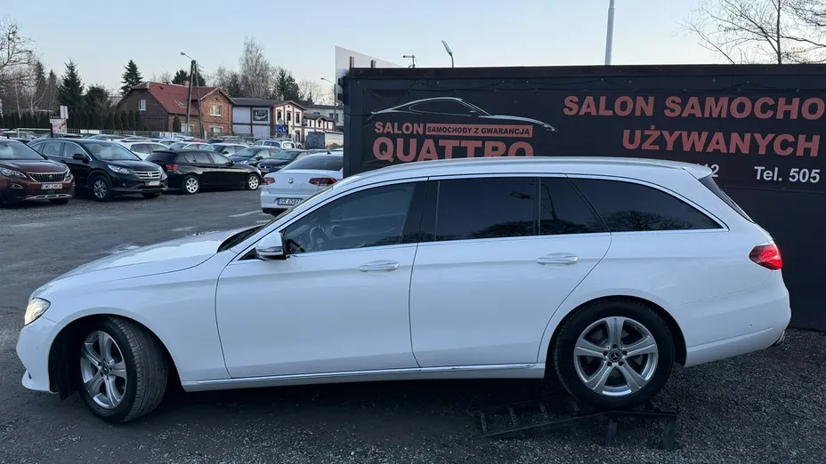 MERCEDES-BENZ E Klasa -